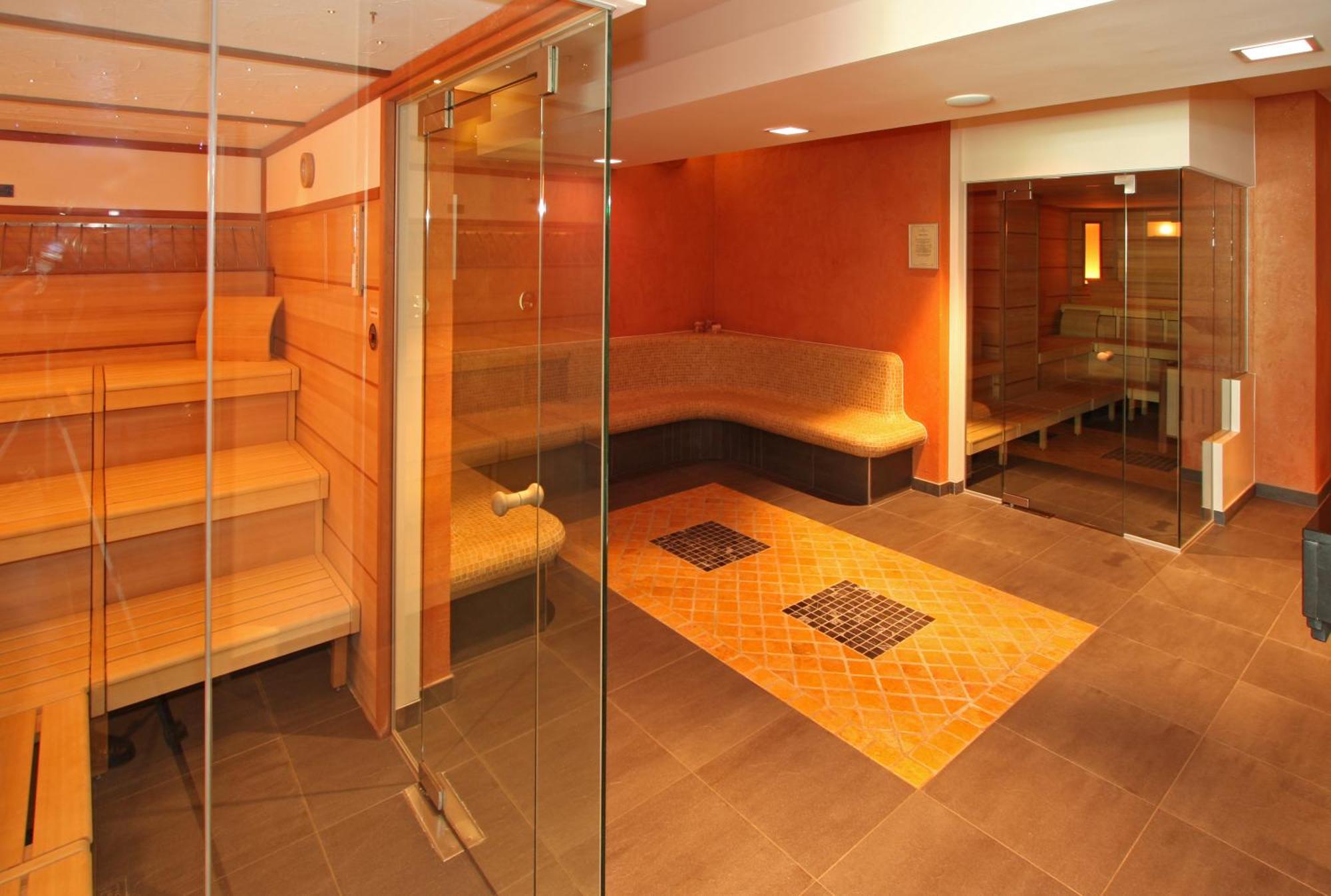 קיצביהל Hotel Tiefenbrunner מראה חיצוני תמונה